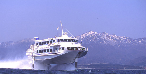 佐渡汽船のご案内